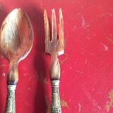 Salad servers
