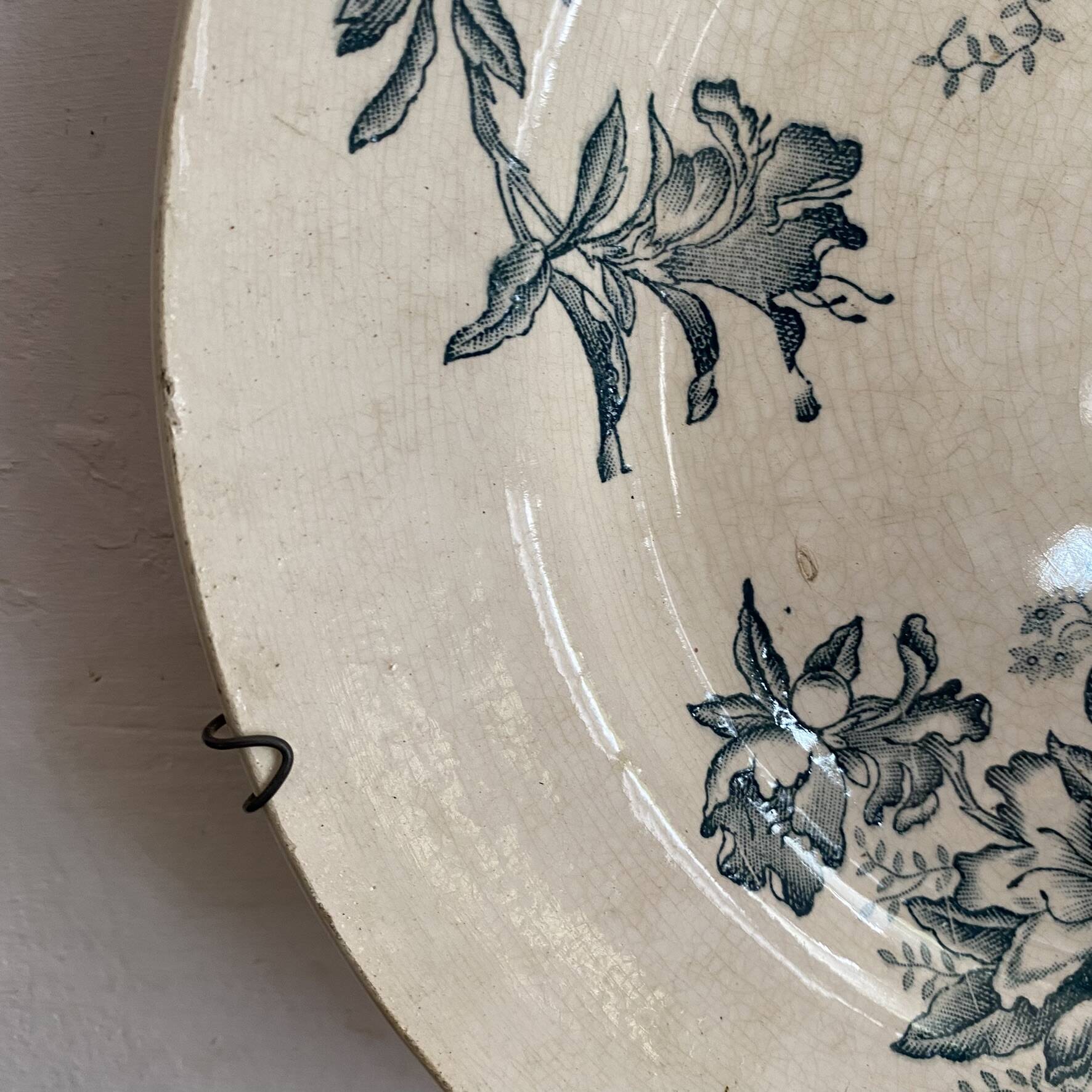 Ironstone plate "Floreal" 29.5 cm