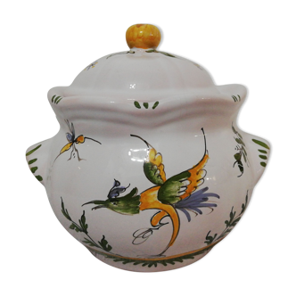 Sugar bowl or candy maker made of Moustiers earthenware