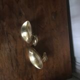 Couple of brass swans