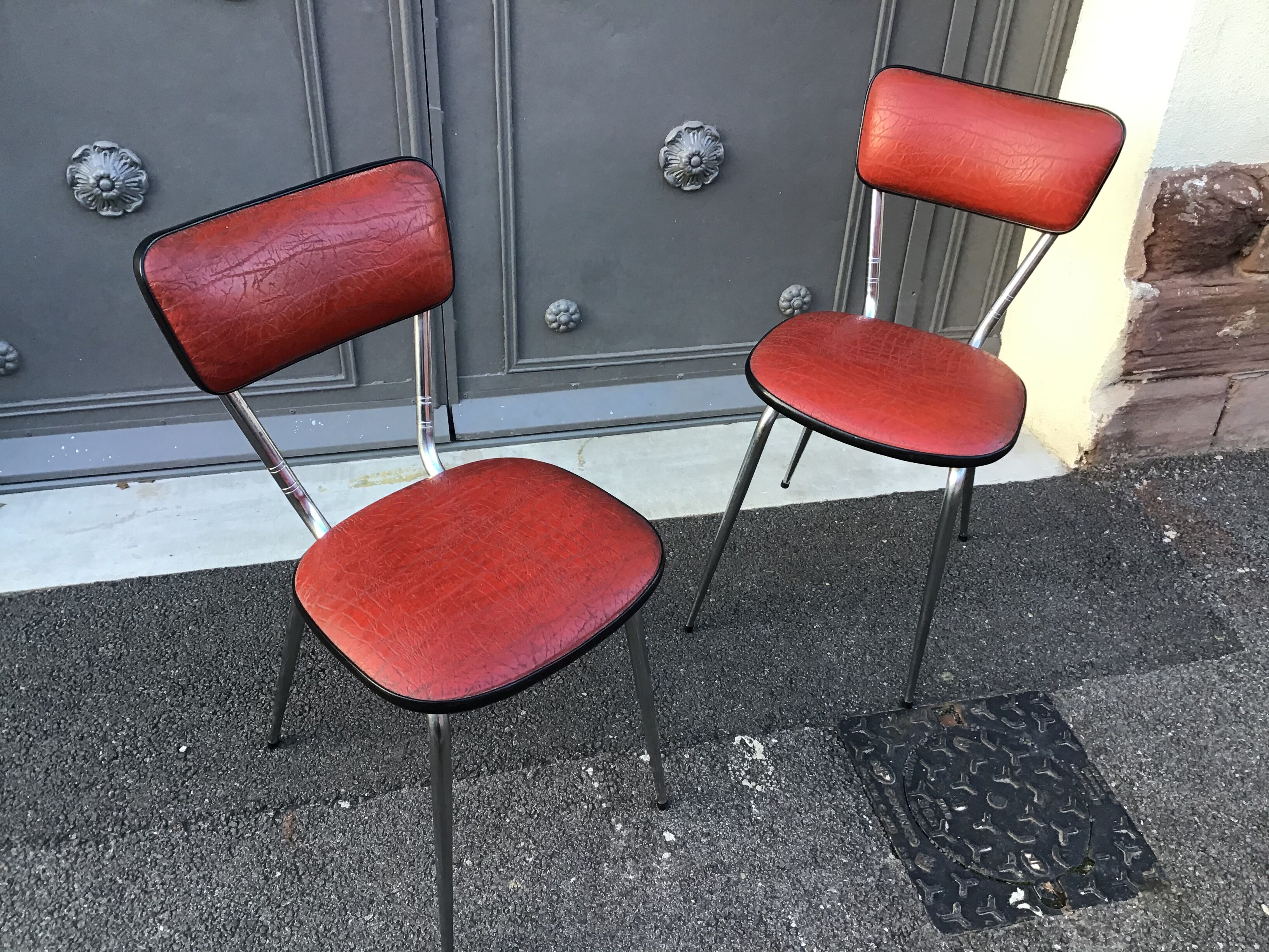pair of chairs simili Skaï mid century vintage 1960