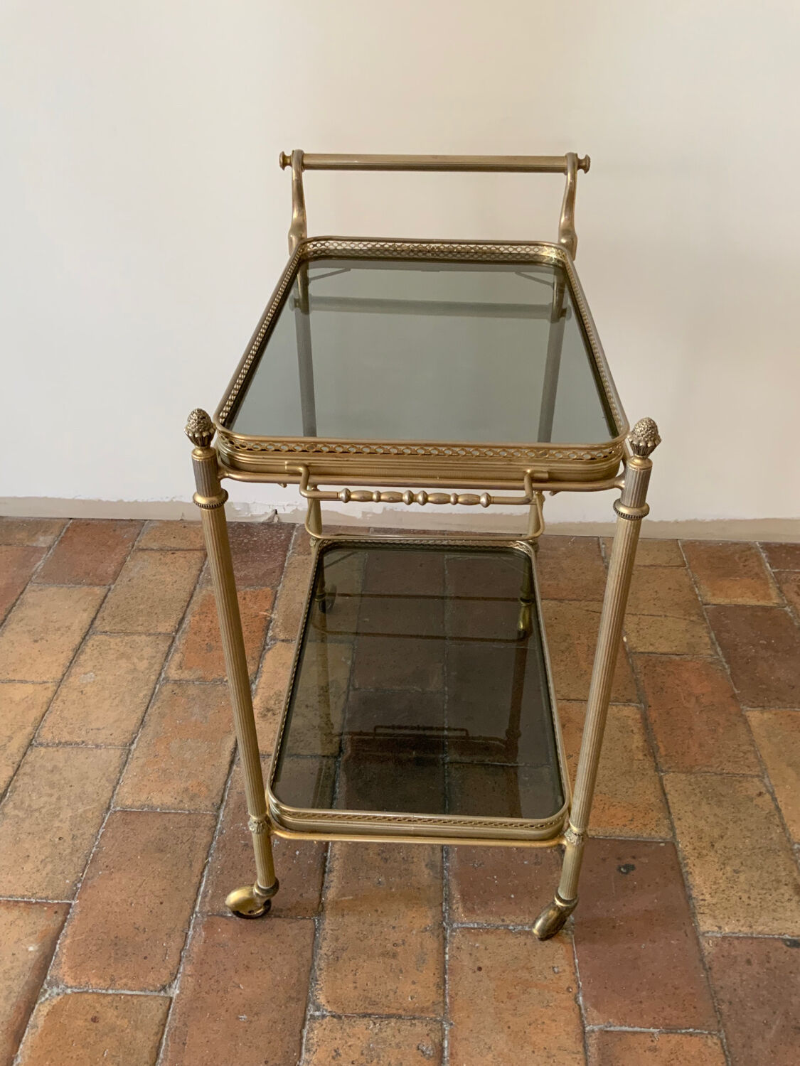 Desserte verre et laiton