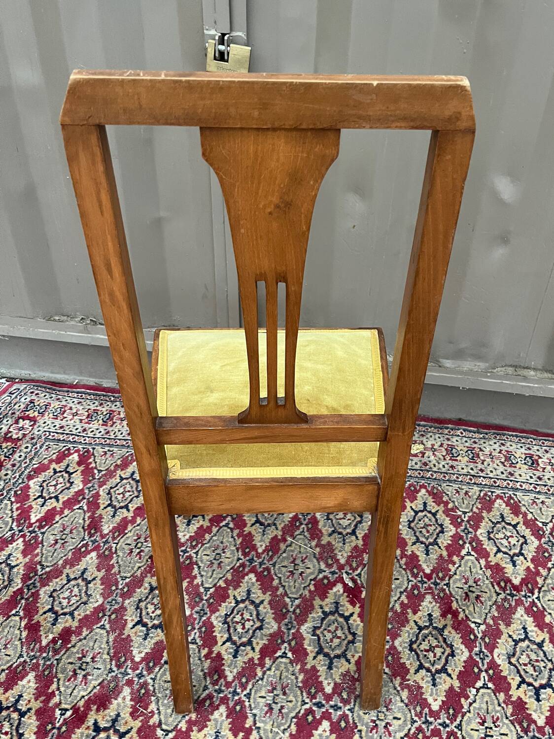 Decorative chair