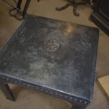 Coffee table in riveted and galvanized metal