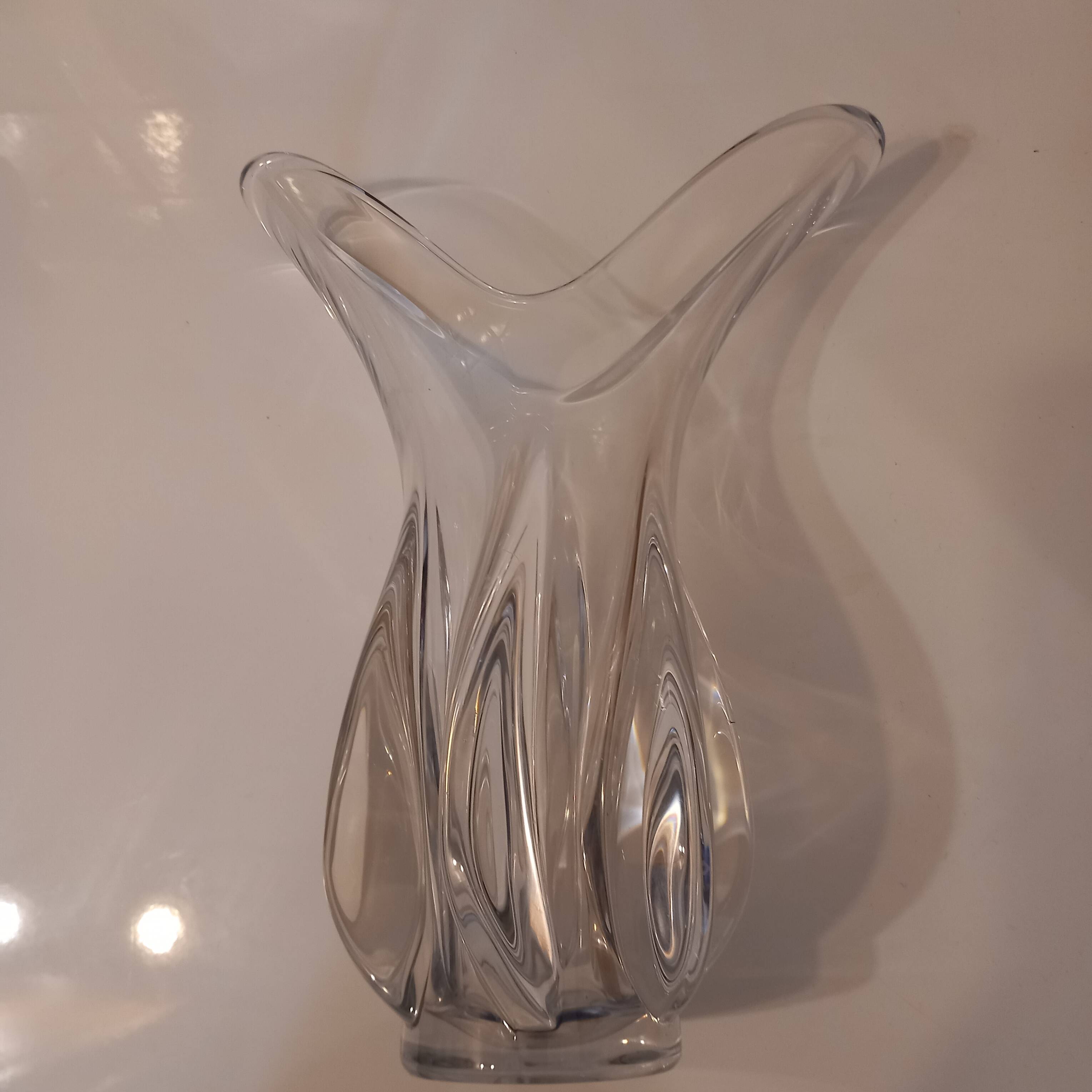 Large glass or crystal vase Vannes