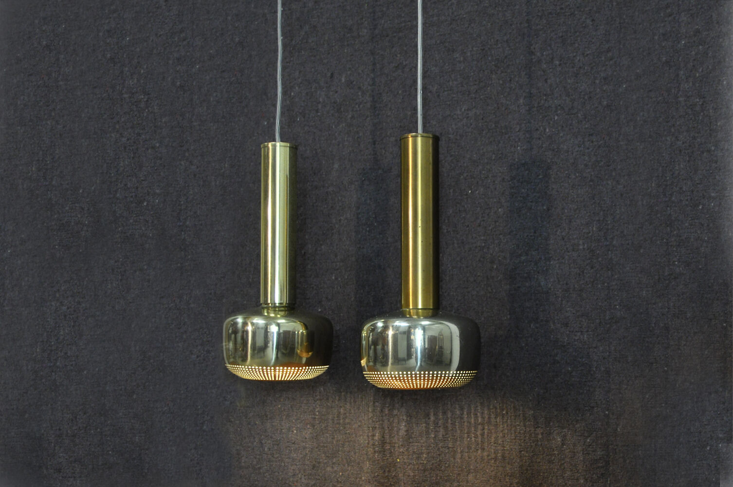 Pair of Guldpendel hanging lamps by Vilhelm Lauritzen for Louis Poulsen, Danish 1960s