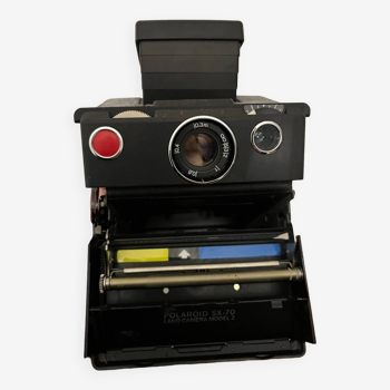 Polaroid SX-70 Land camera model 2 black