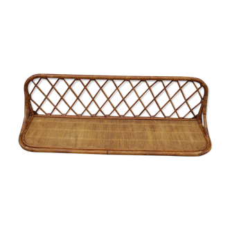 Rattan wall mount