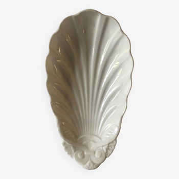 Porcelain ravier, shell shape