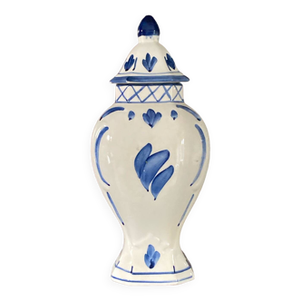Delfts vase with lid