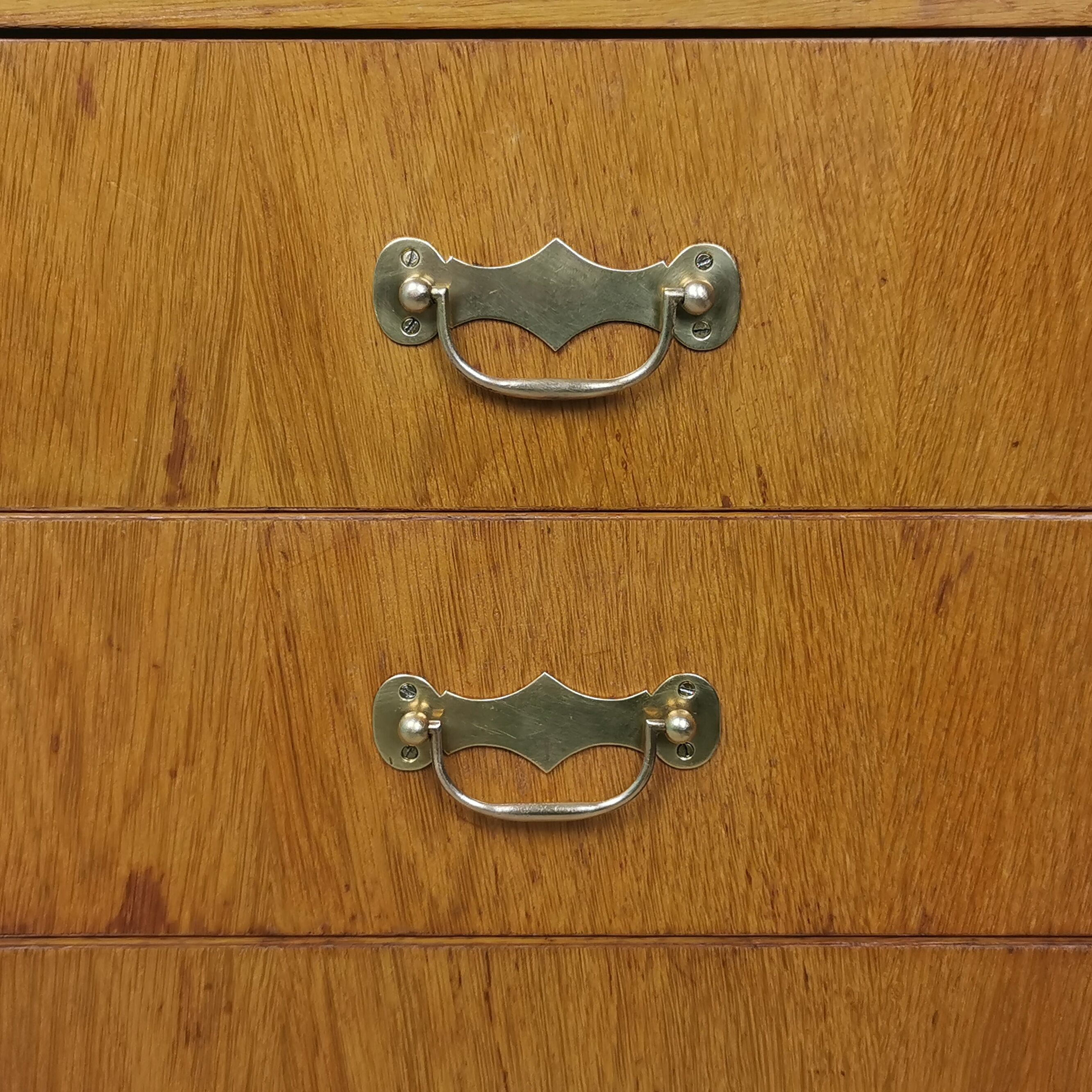 Bedside / End of sofa