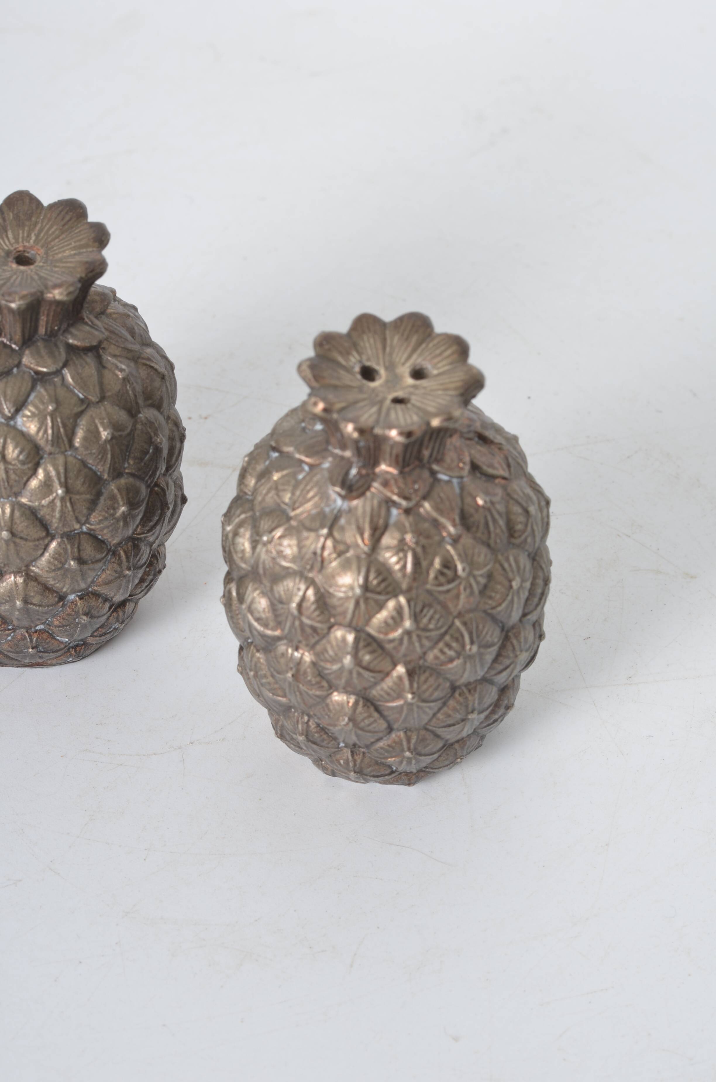Mauro Manetti pineapple salt and pepper shaker