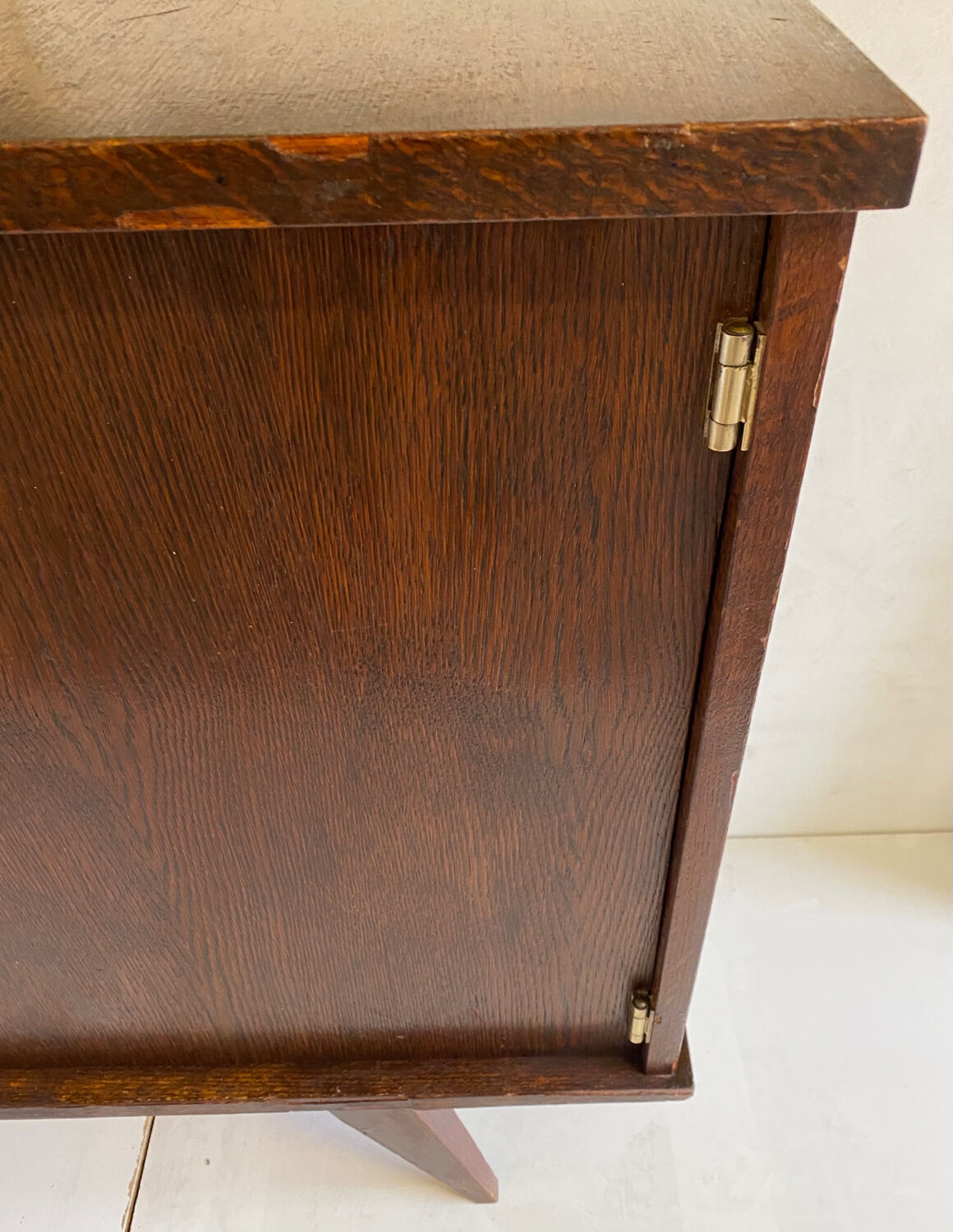 Enfilade vintage pieds compas de 1958
