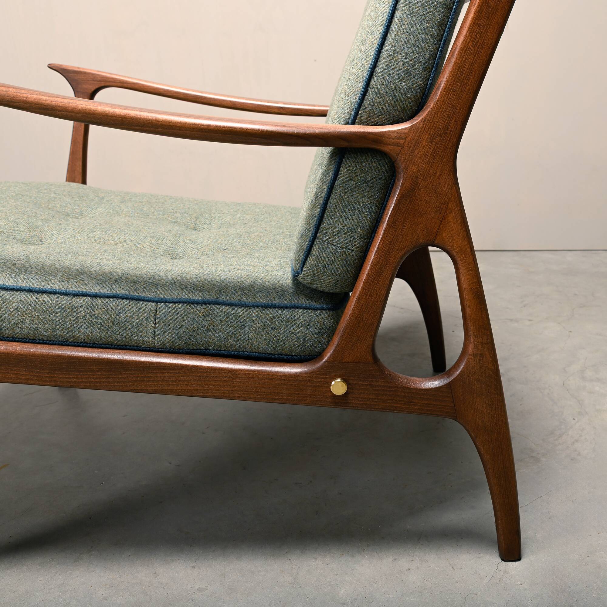 Pair of Mid-Century Italian Armchairs in stained Beech and Green Cushions