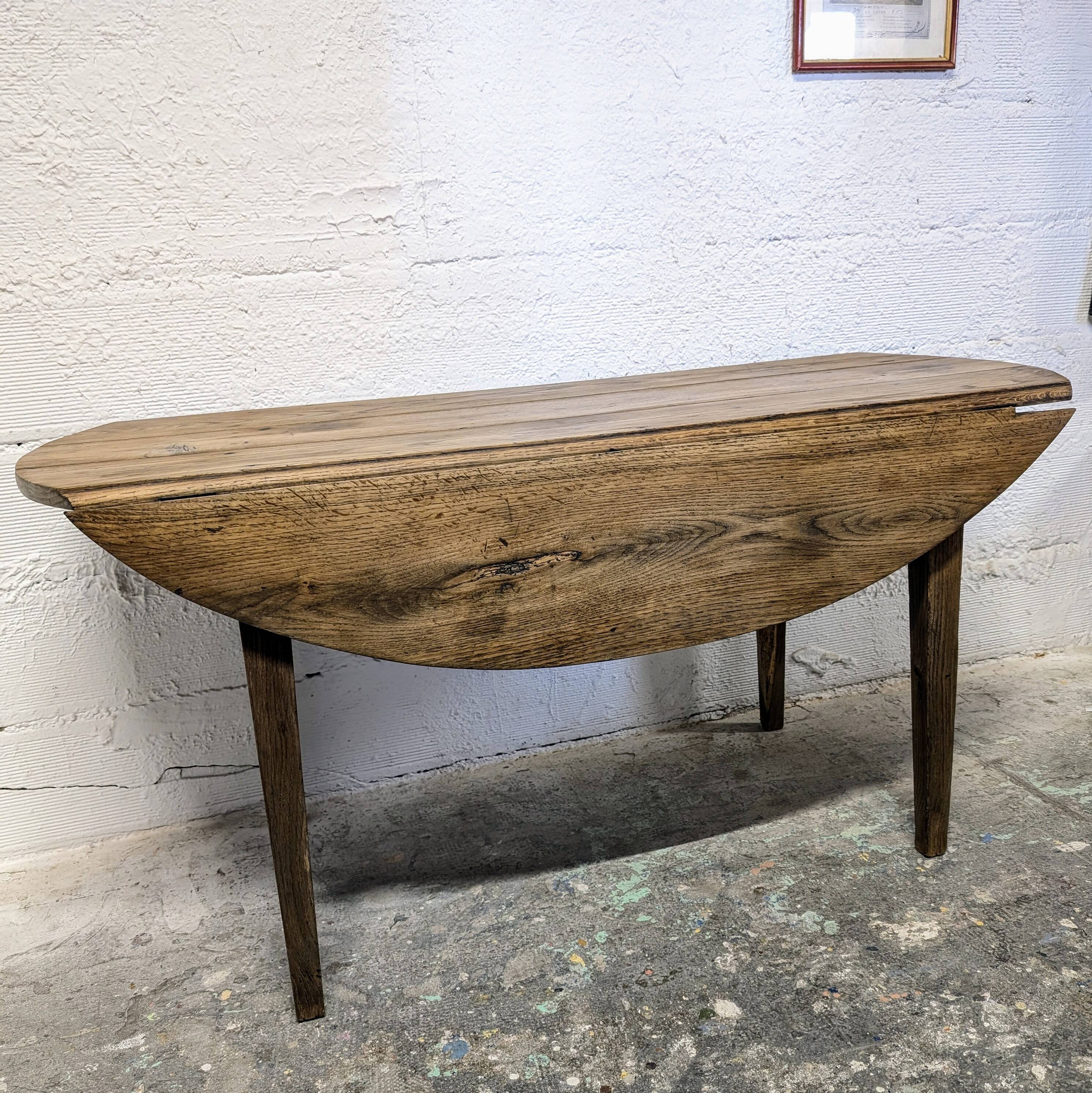 Table de ferme ovale à rabats