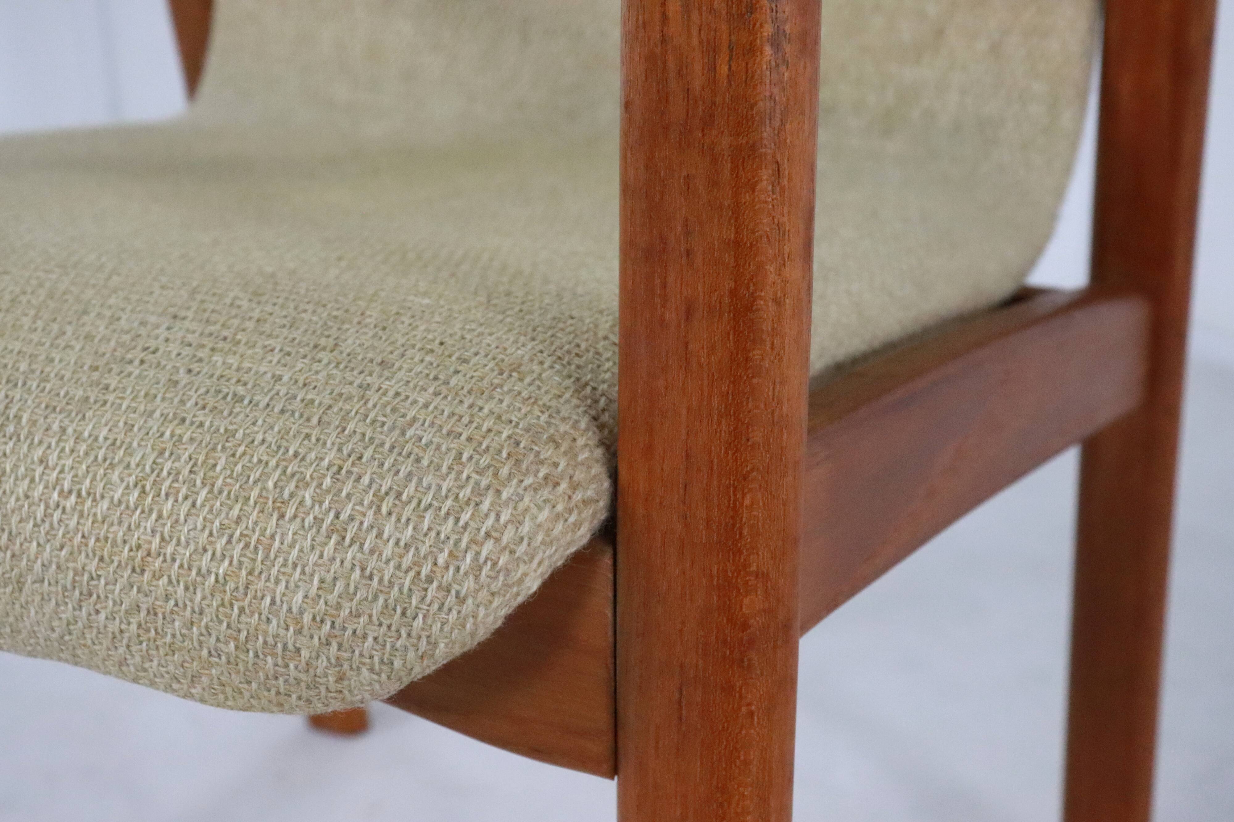 Dyrlund armchair 'Stukbaer'