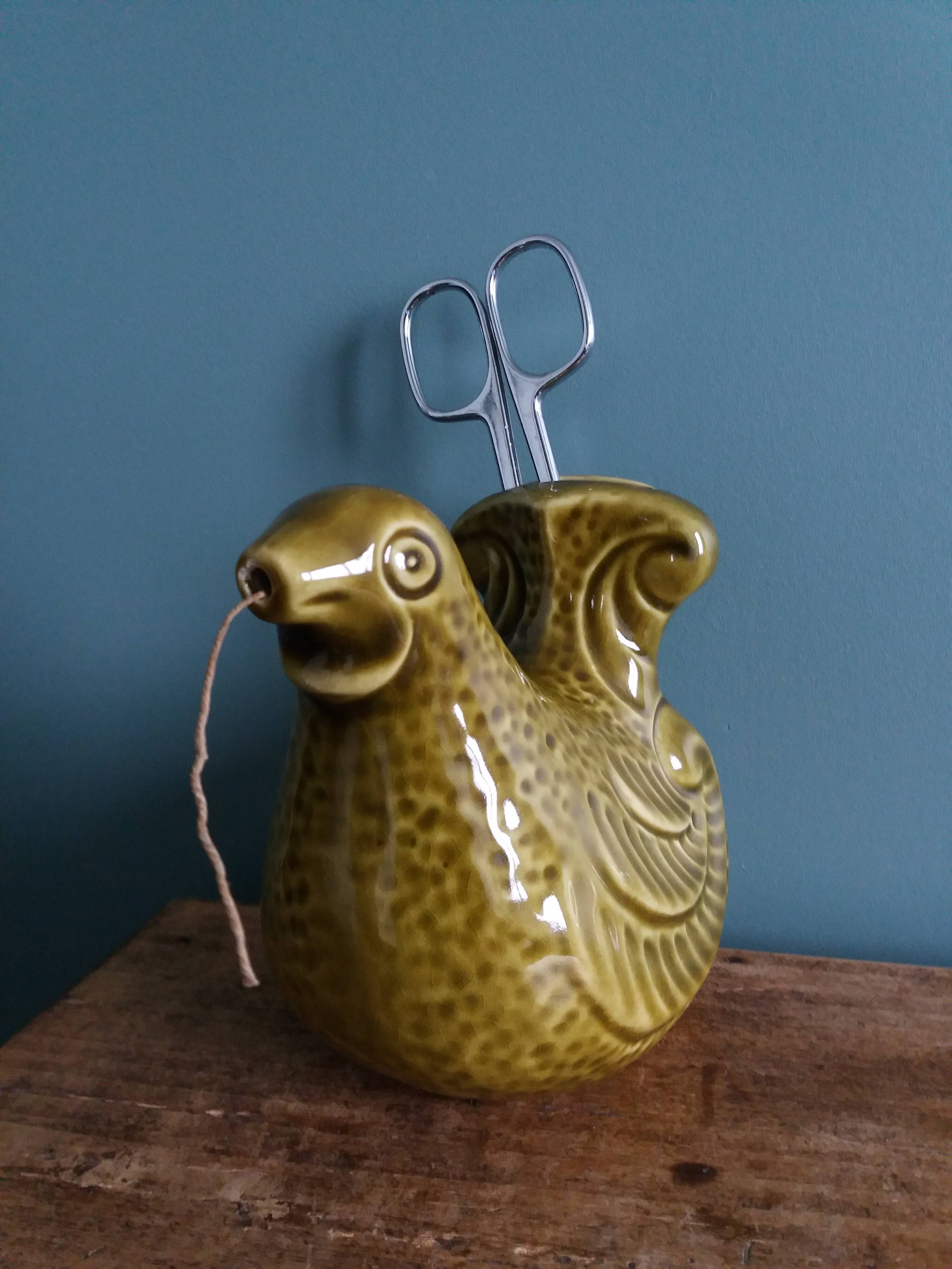 Ceramic Bird String Dispenser Scissor Holder Wall Decor