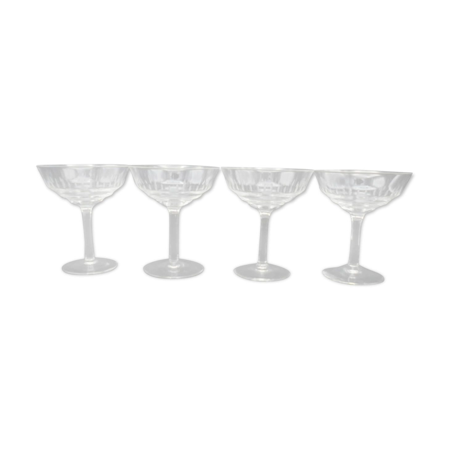 Set of 4 champagne glasses