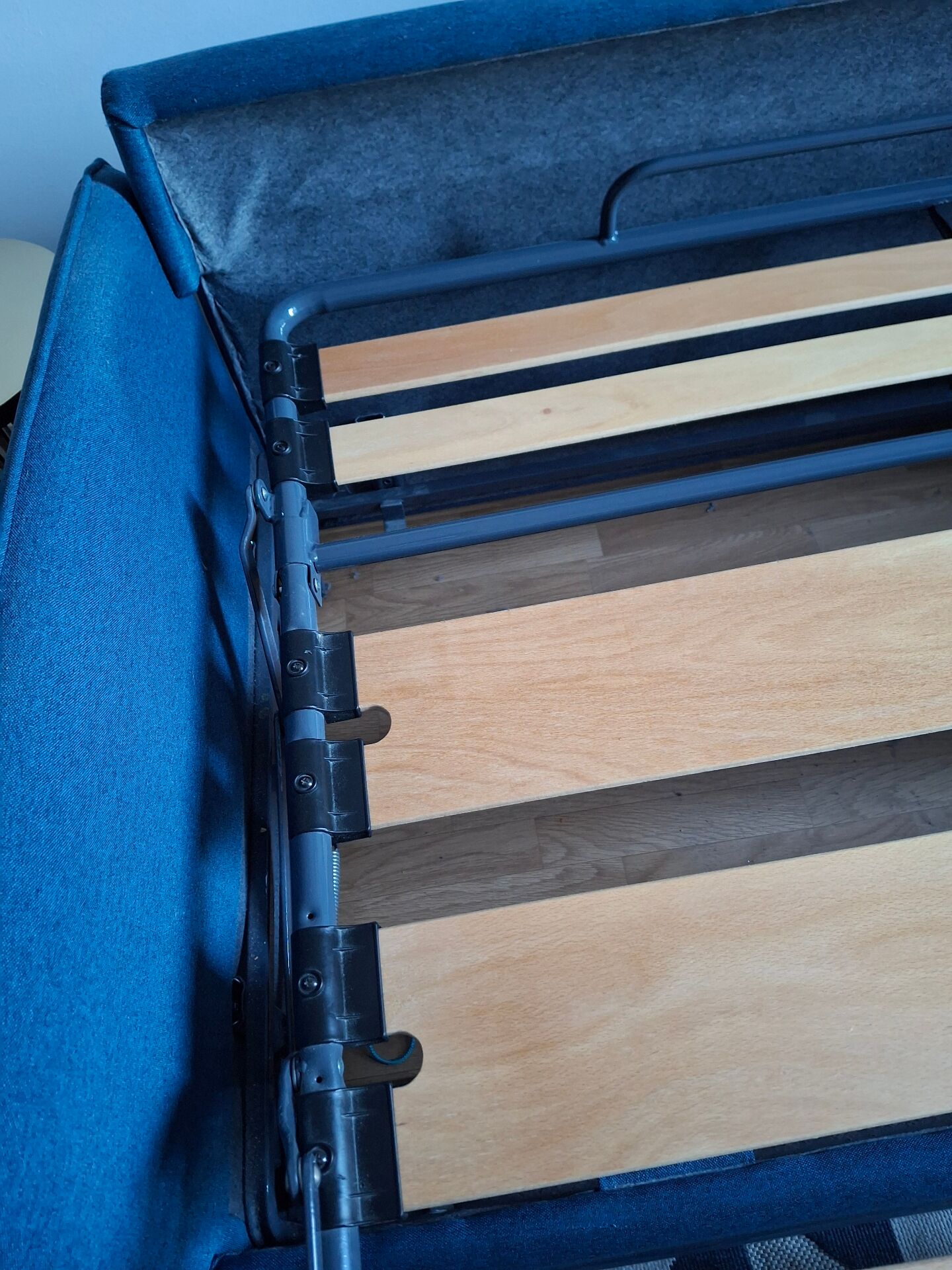 Sofa bed / convertible habitat – sleeping area 140cm – blue