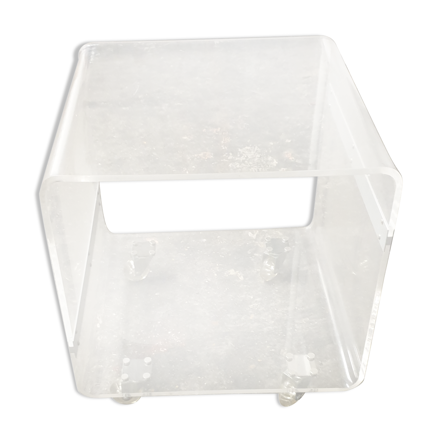 Vintage plexi coffee table with David Lange casters