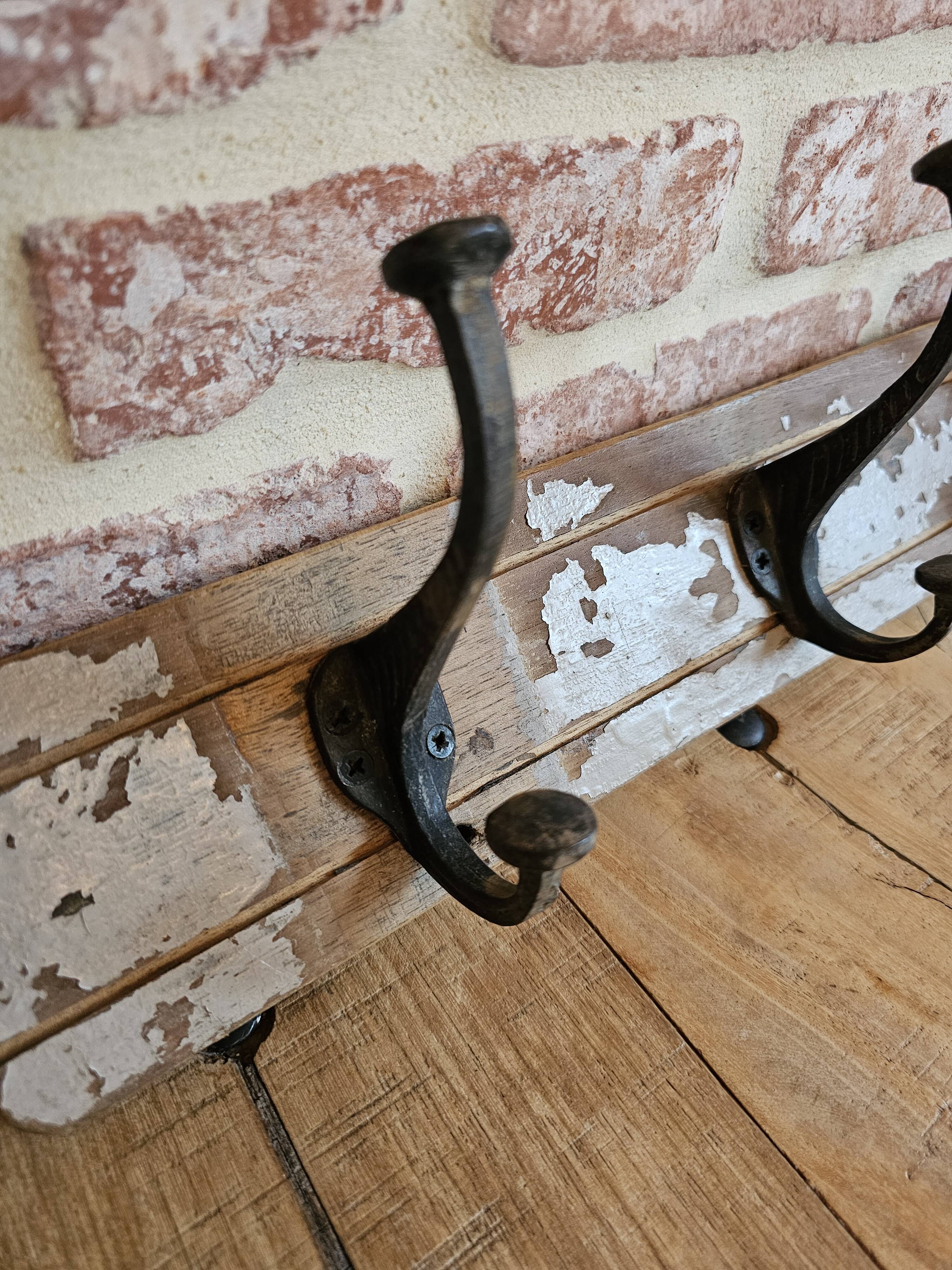 Solid teak coat hook with 4 double cast iron hooks