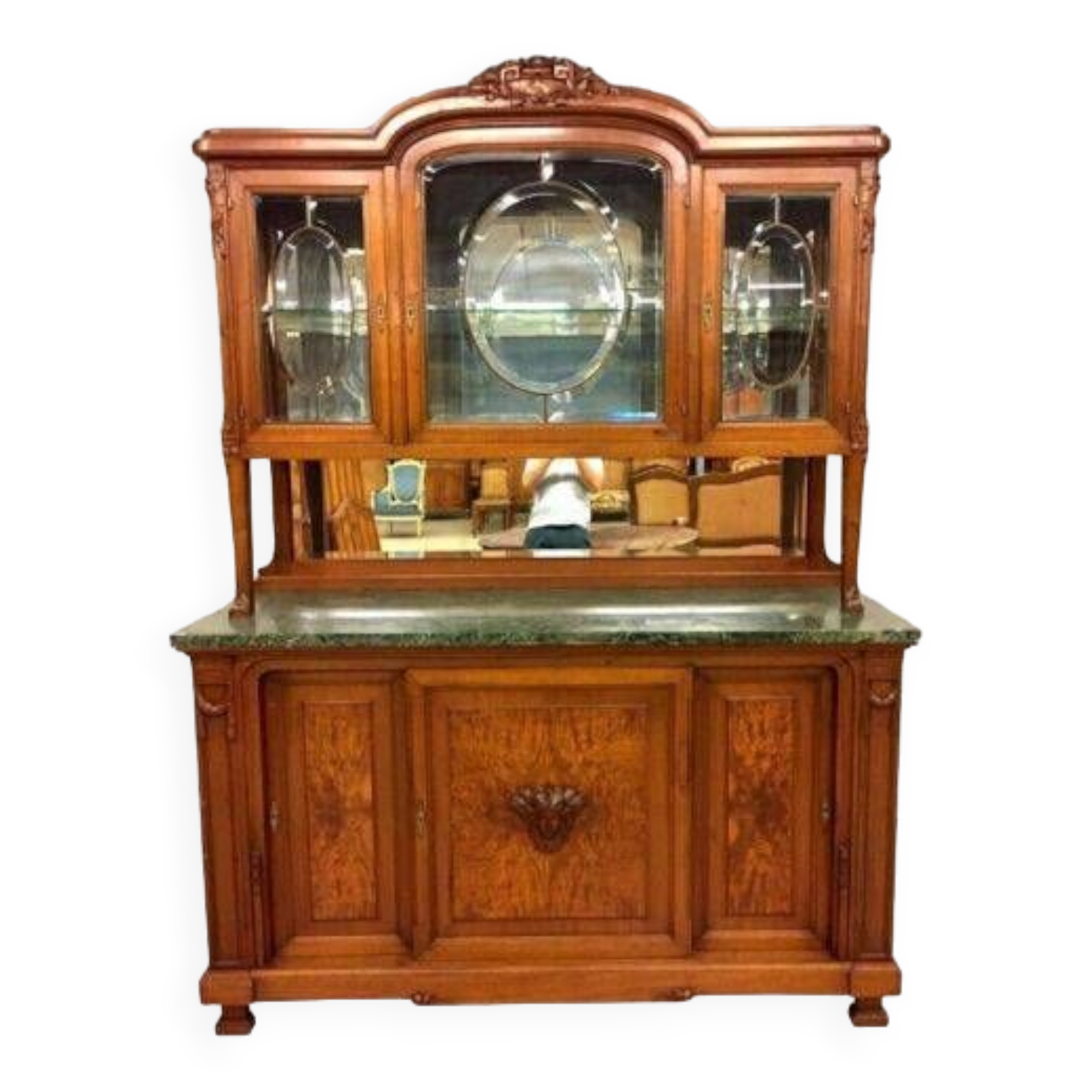 Buffet A Deux Corps Style Louis XVI