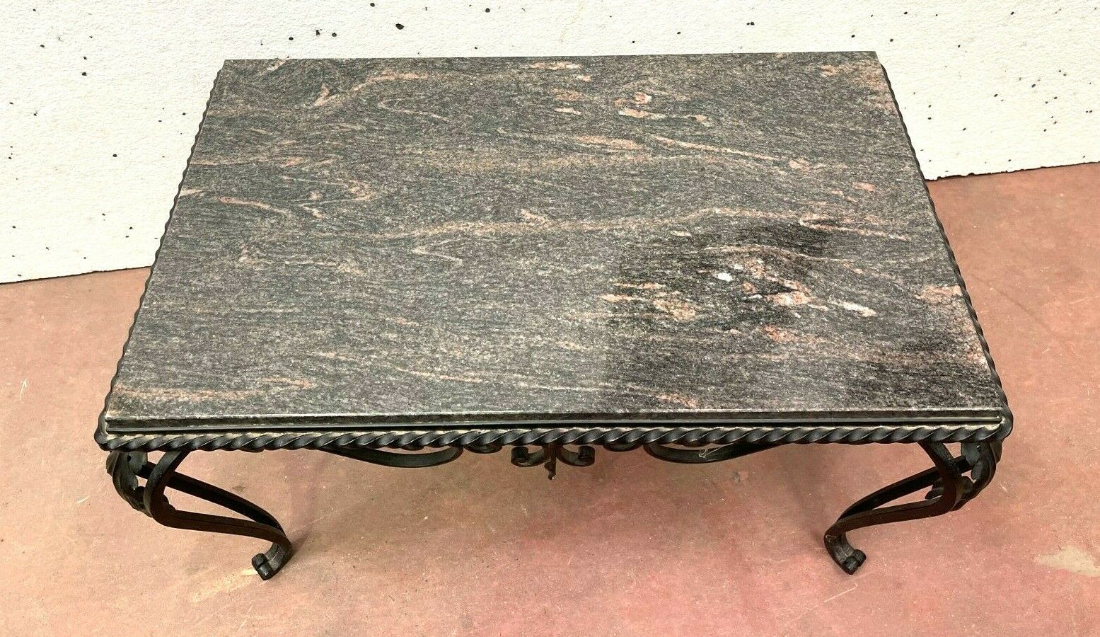 Coffee table in wrought iron and marble XX century