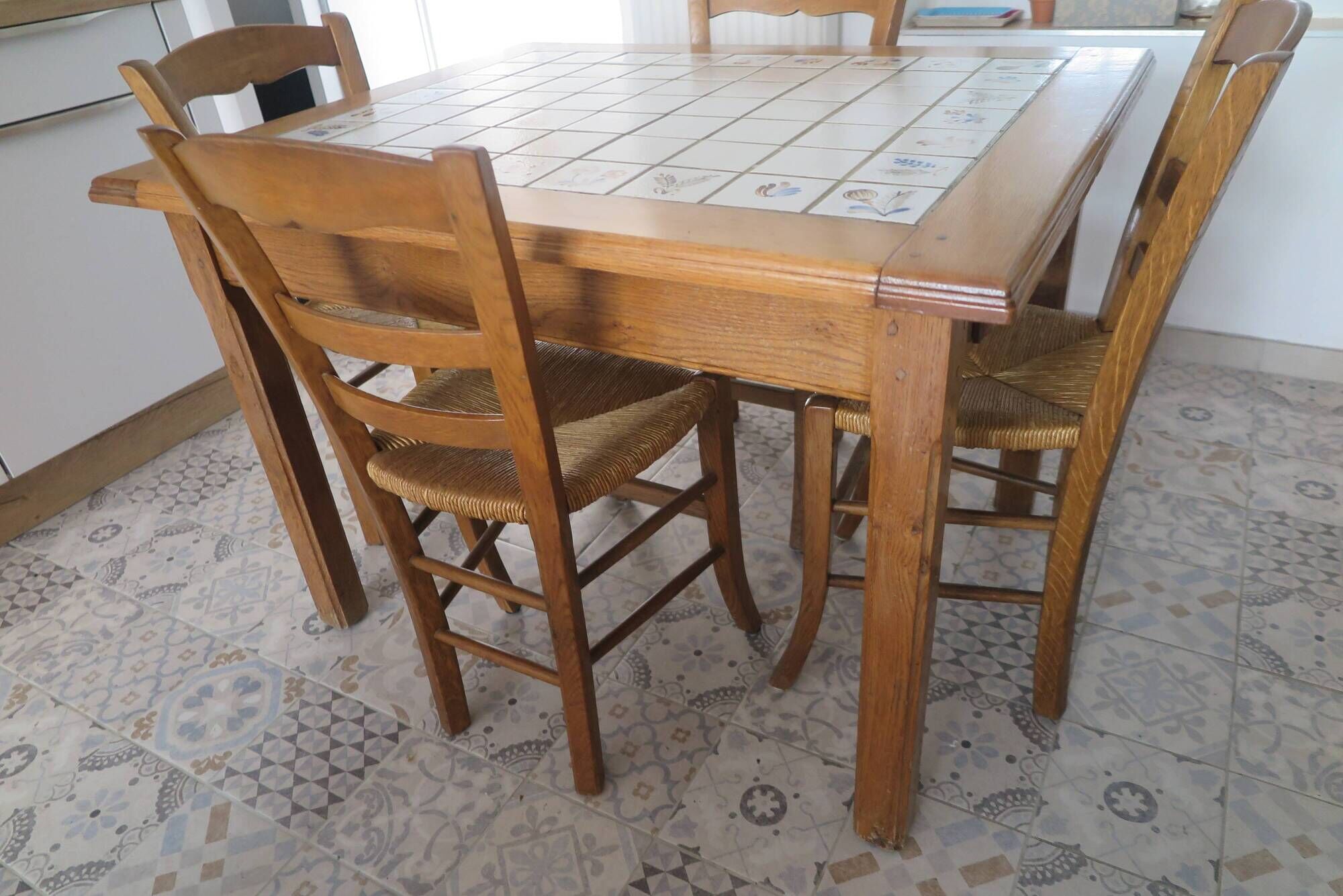 Handcrafted solid oak table