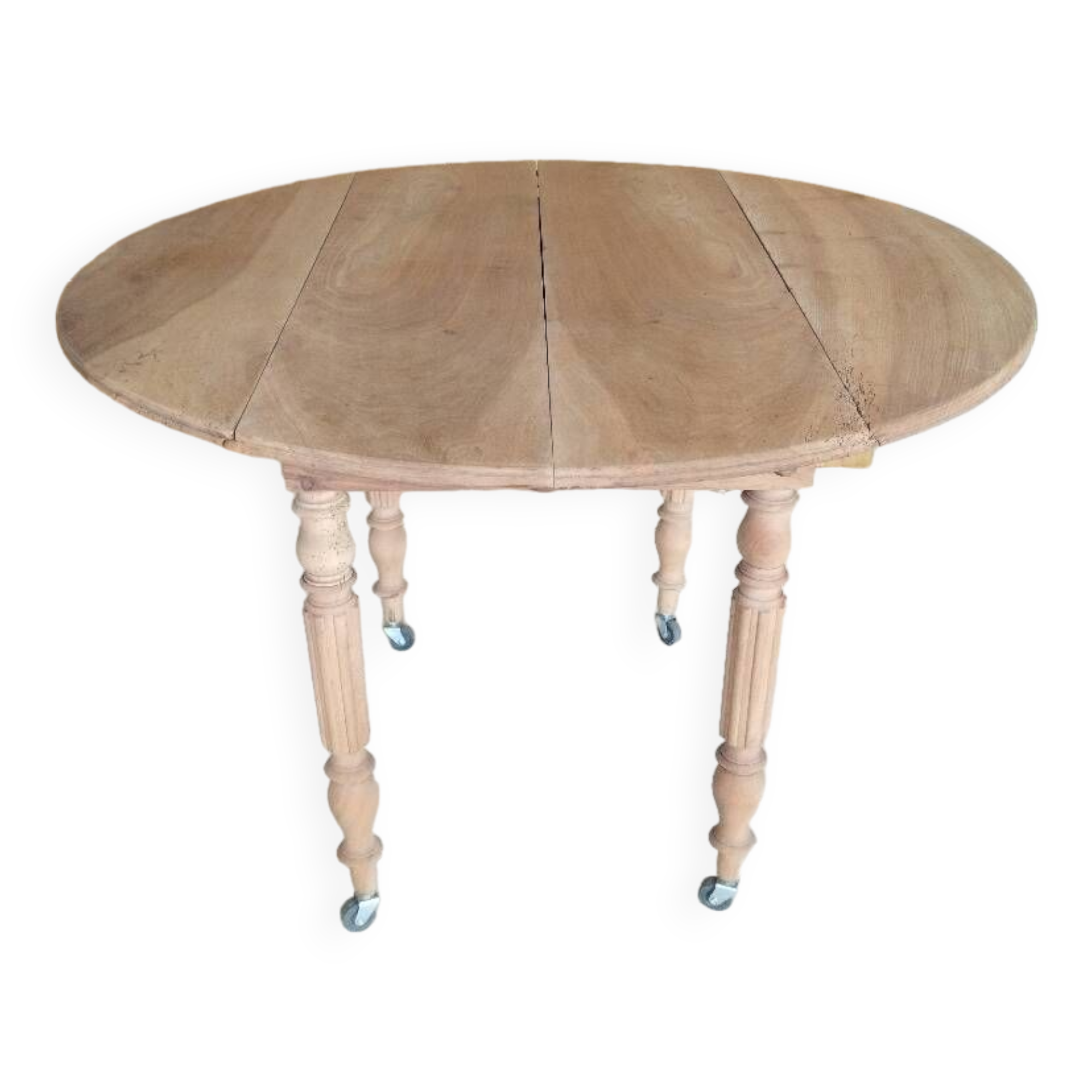 Round walnut shutter table