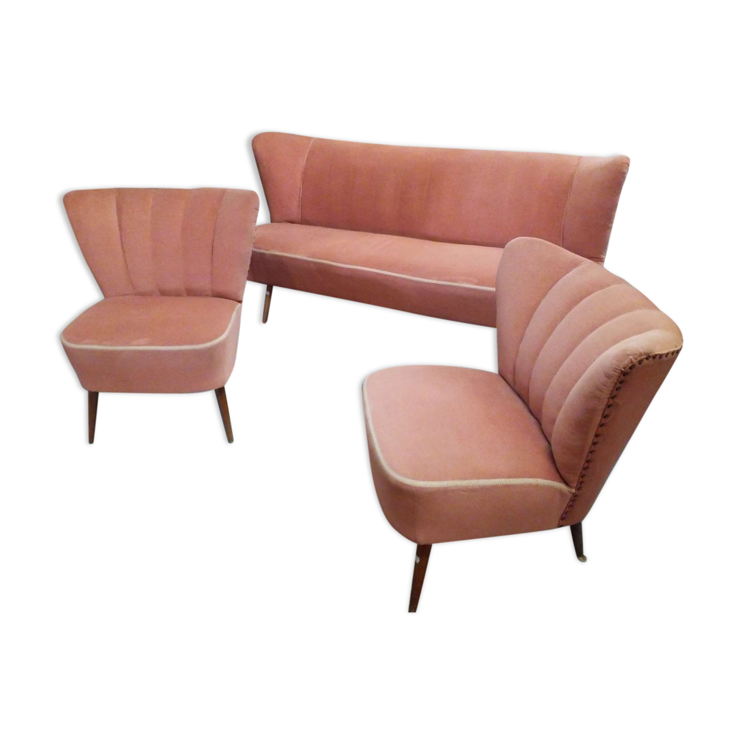 Three-room living room