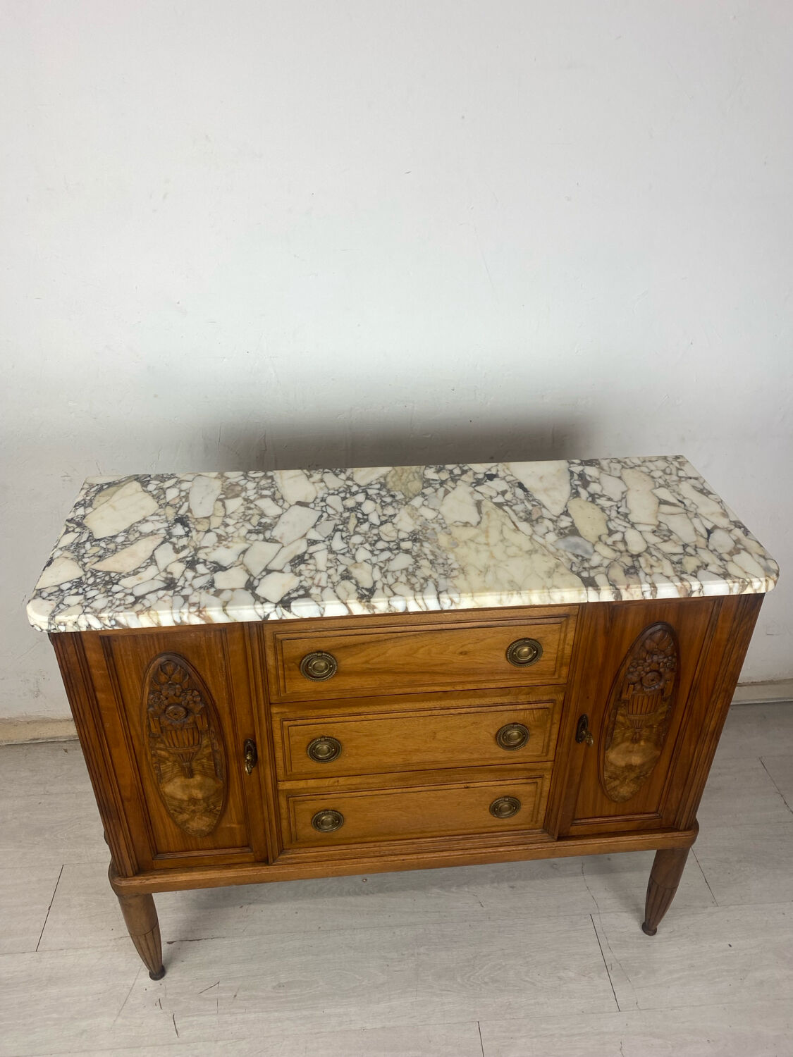 Louis XVI commode