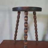 Stool, plant holder with beaded feet