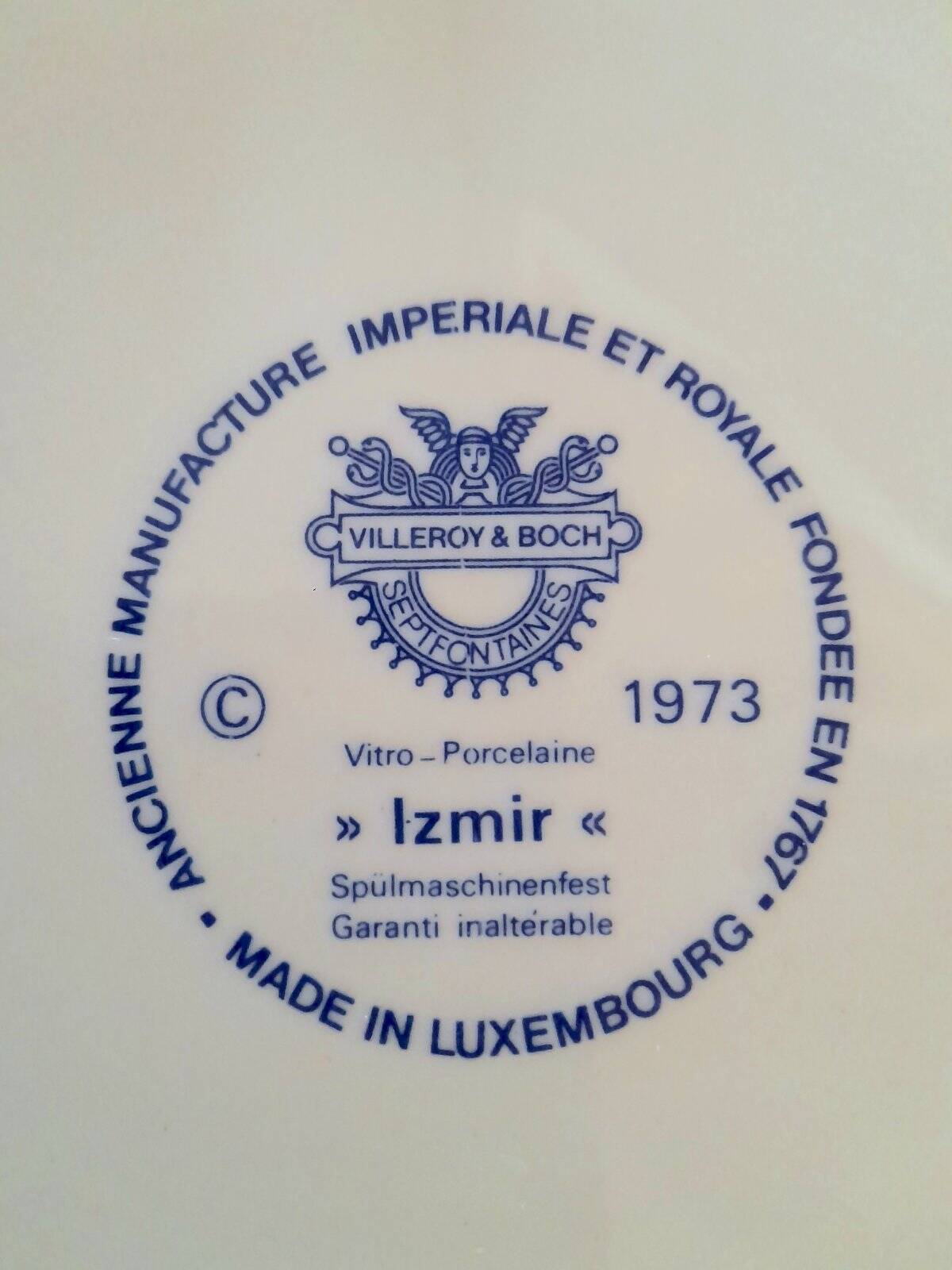 Plateau Izmir by Villeroy and Boch 70s blue porcelain