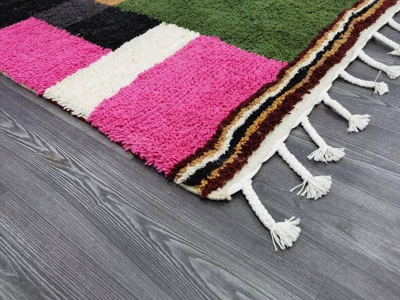 Handmade Moroccan rug 240cm x 160cm