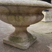 Pair of medicis vases in old reconstituted stone 1950s