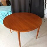 Vintage round extendable table