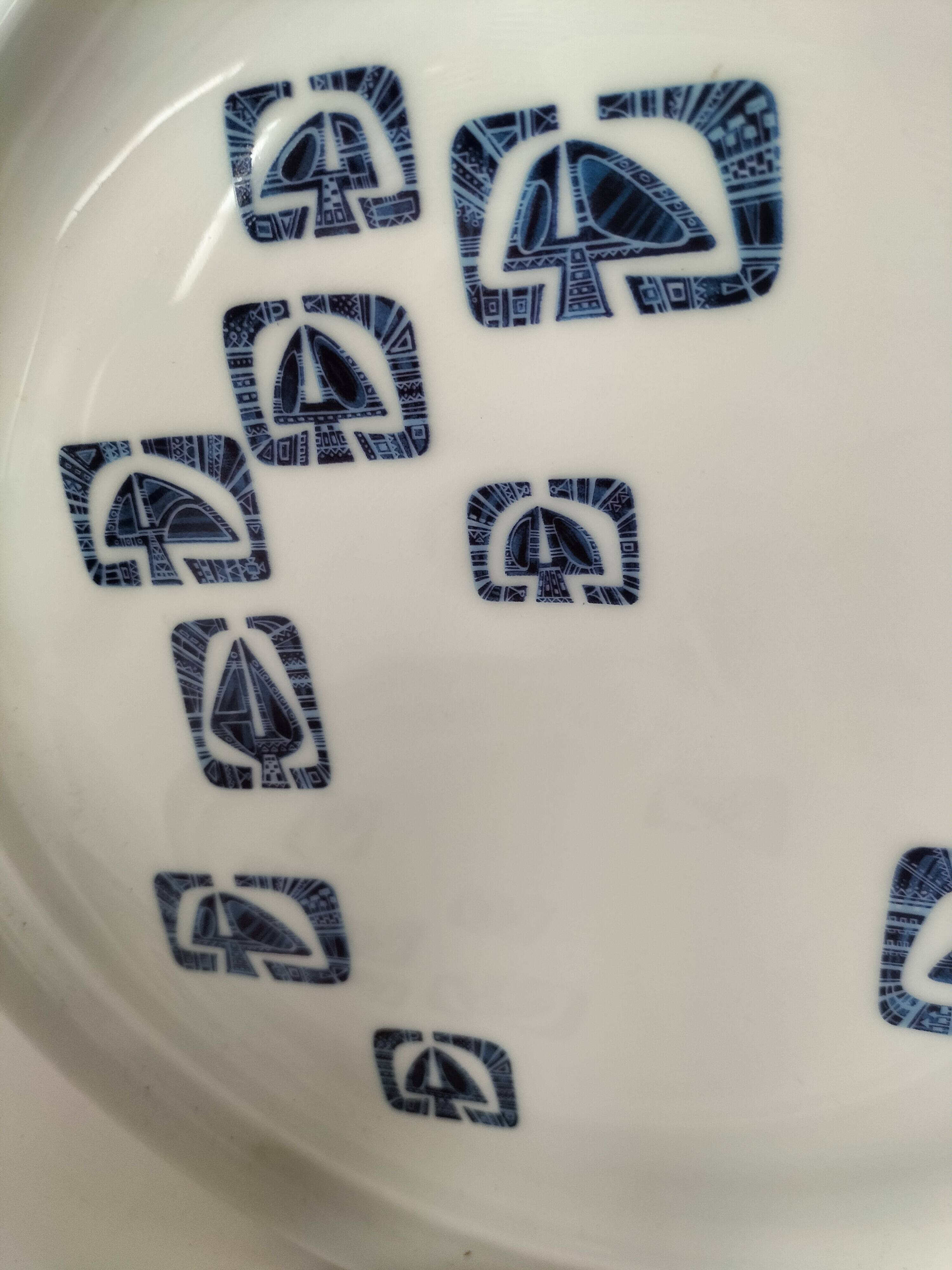 Porcelain set from Paris, Lima decoration – 7 pieces, 1970