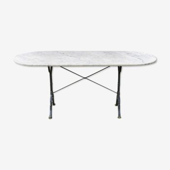 Marble bistro table and cast iron Godin