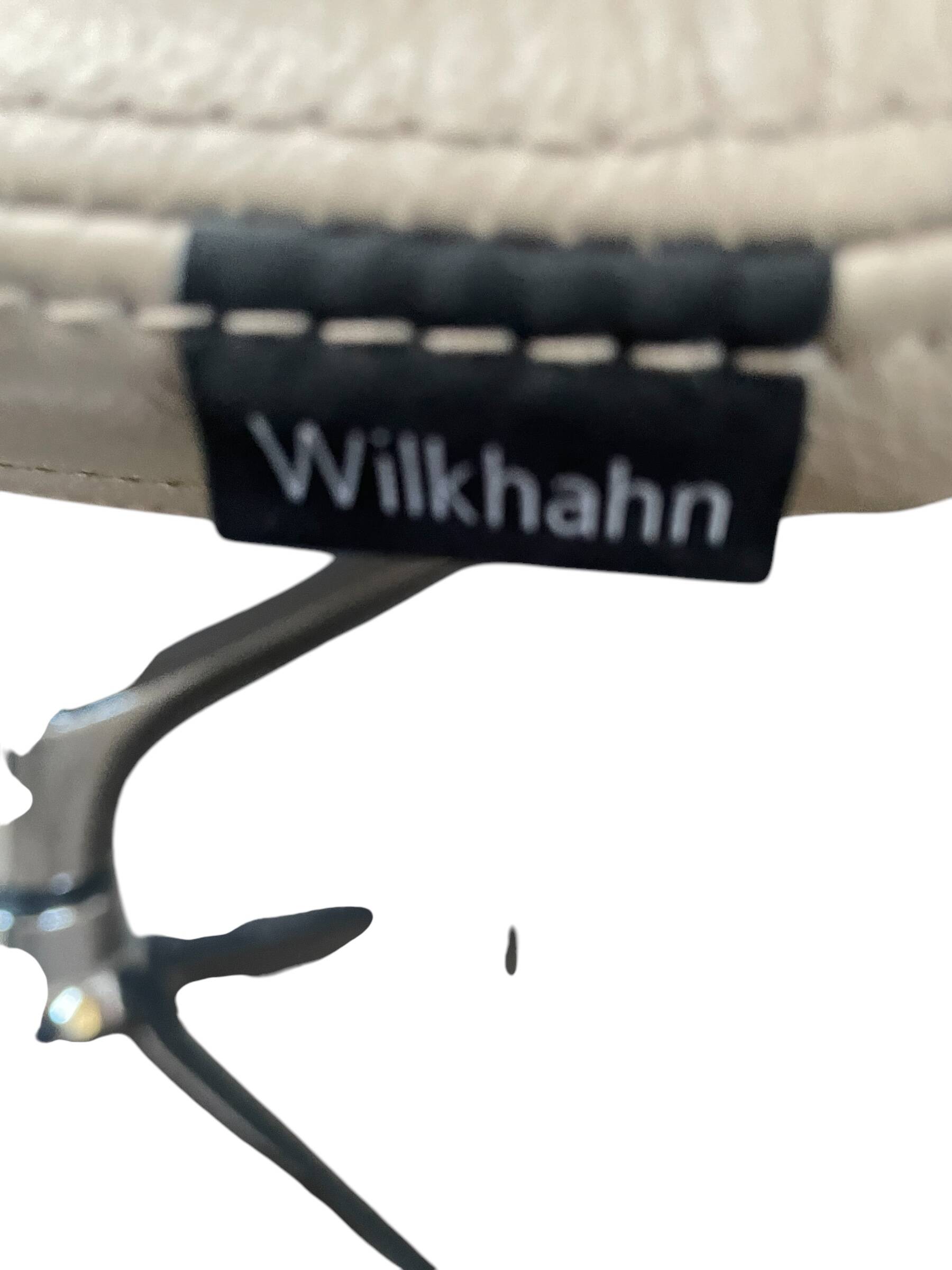 Fauteuil wilkhan graph 302/5