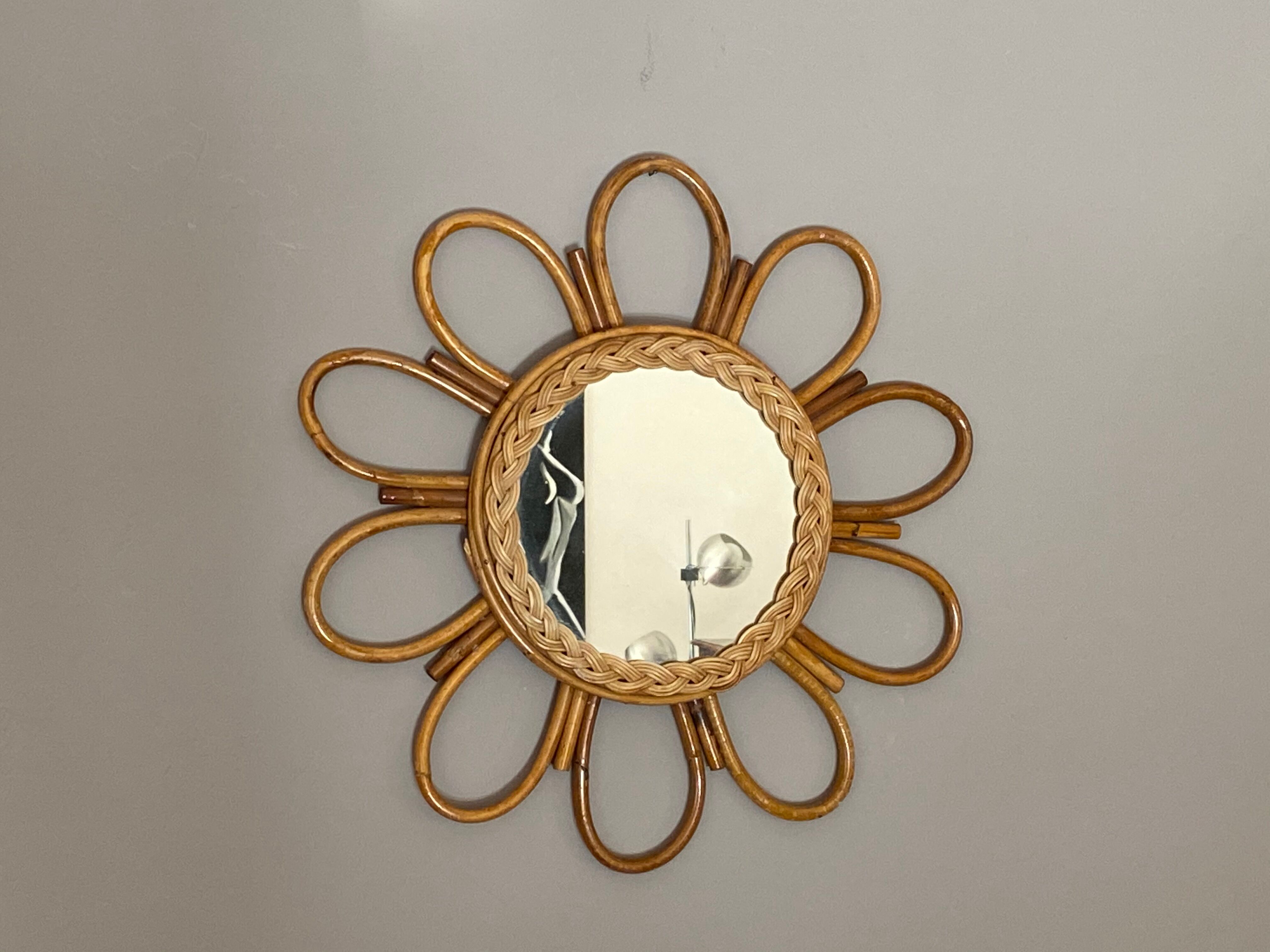 Mirror sun in rattan arched 48cm 1960