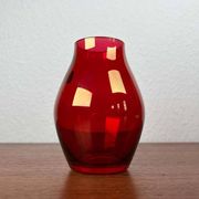 German glass vase from the mid-century modern period by Alfred Taube, 1960s.