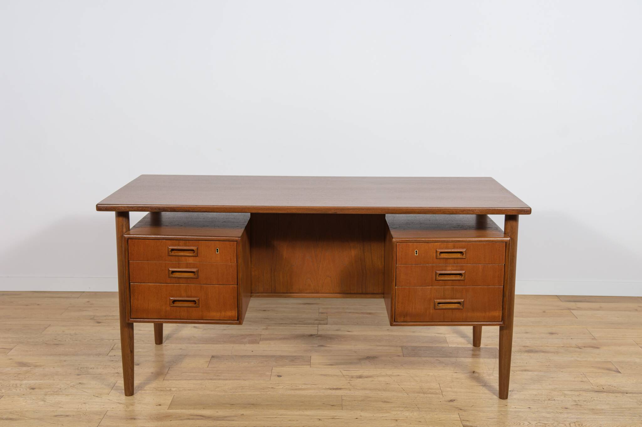 Mid-Century Freestanding Teak Desk by Arne Vodder for Sibast, 1960s