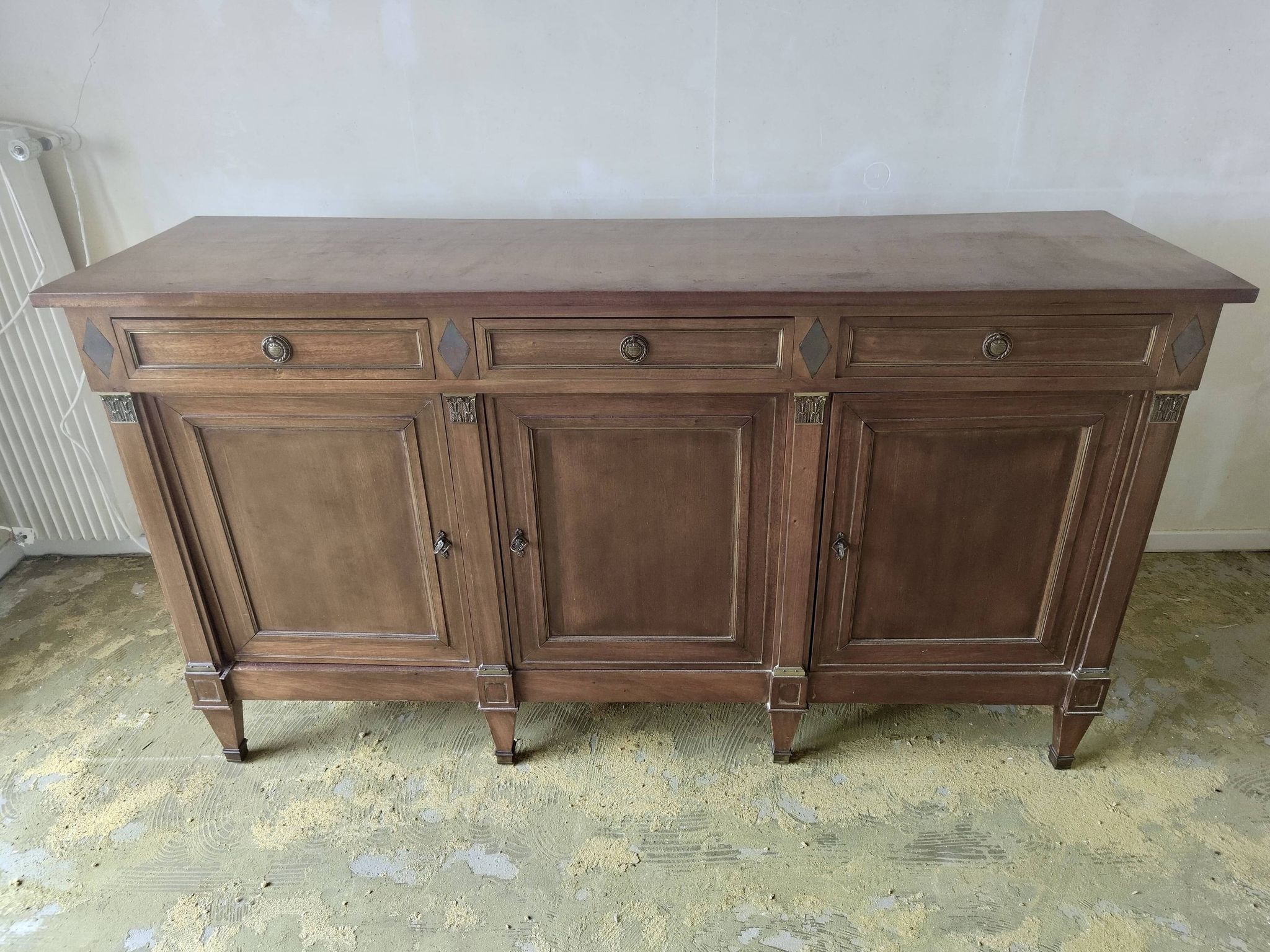 Buffet ancien en merisier - style Directoire - fin XIXe début XXe
