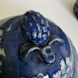Ancient white blue Chinese ceramic pot