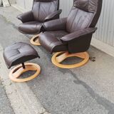 Pair of vintage armchairs with ottoman