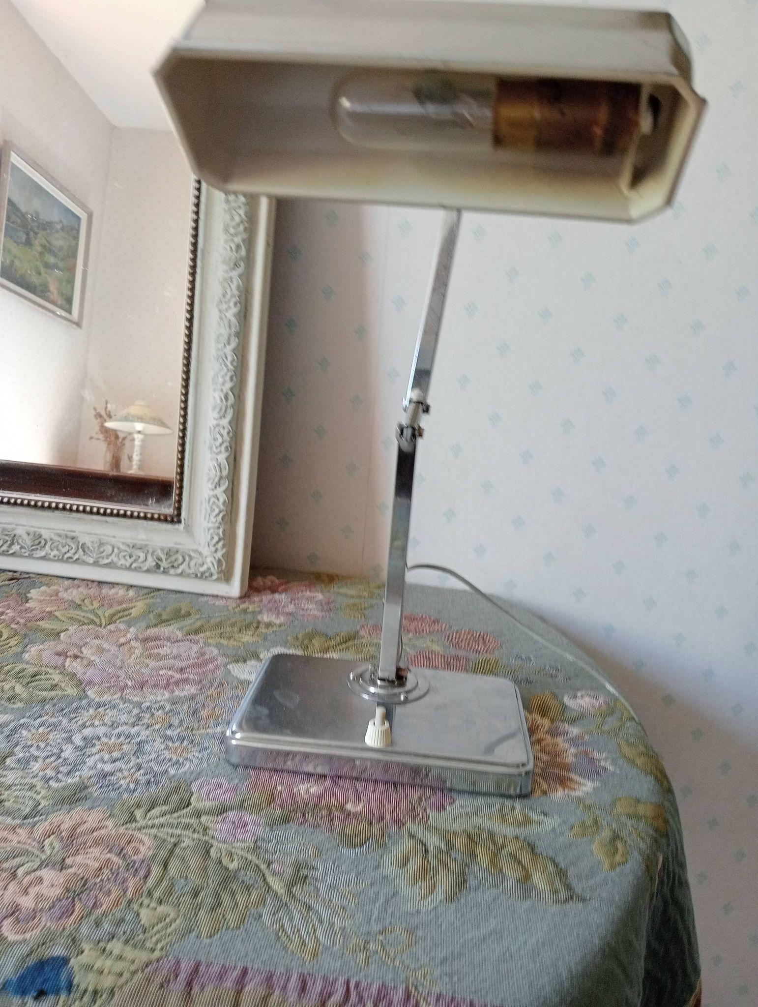 1940s desk lamp, late Art Deco style