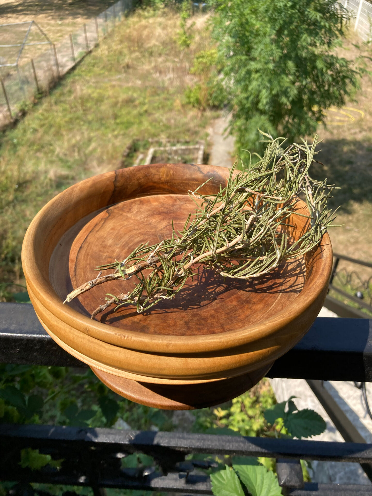 Bol en bois tourné artisanat Haut Marnais