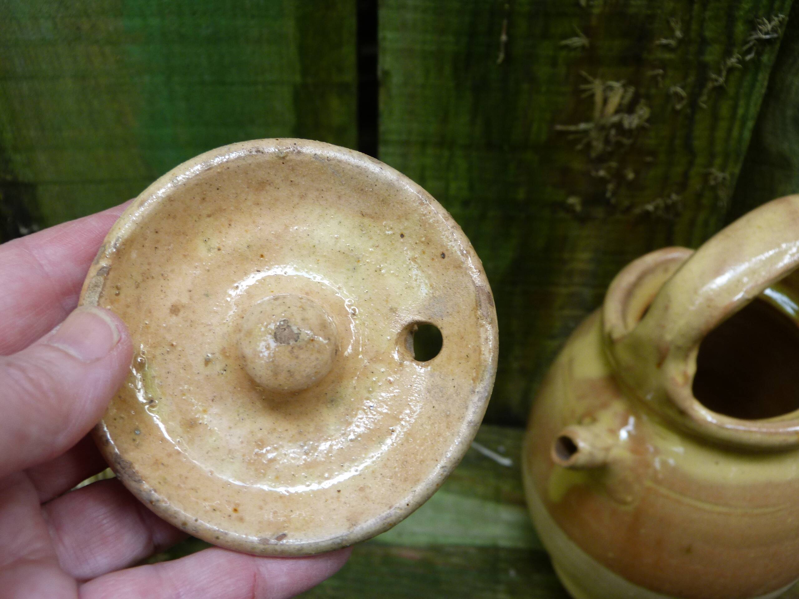 Old goat gargoulette in beige and yellow glazed earth XIXth century