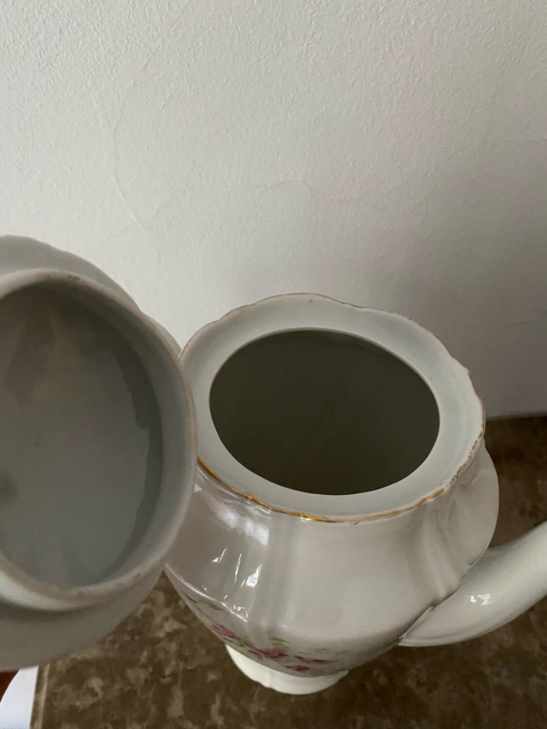 Porcelain teapot
