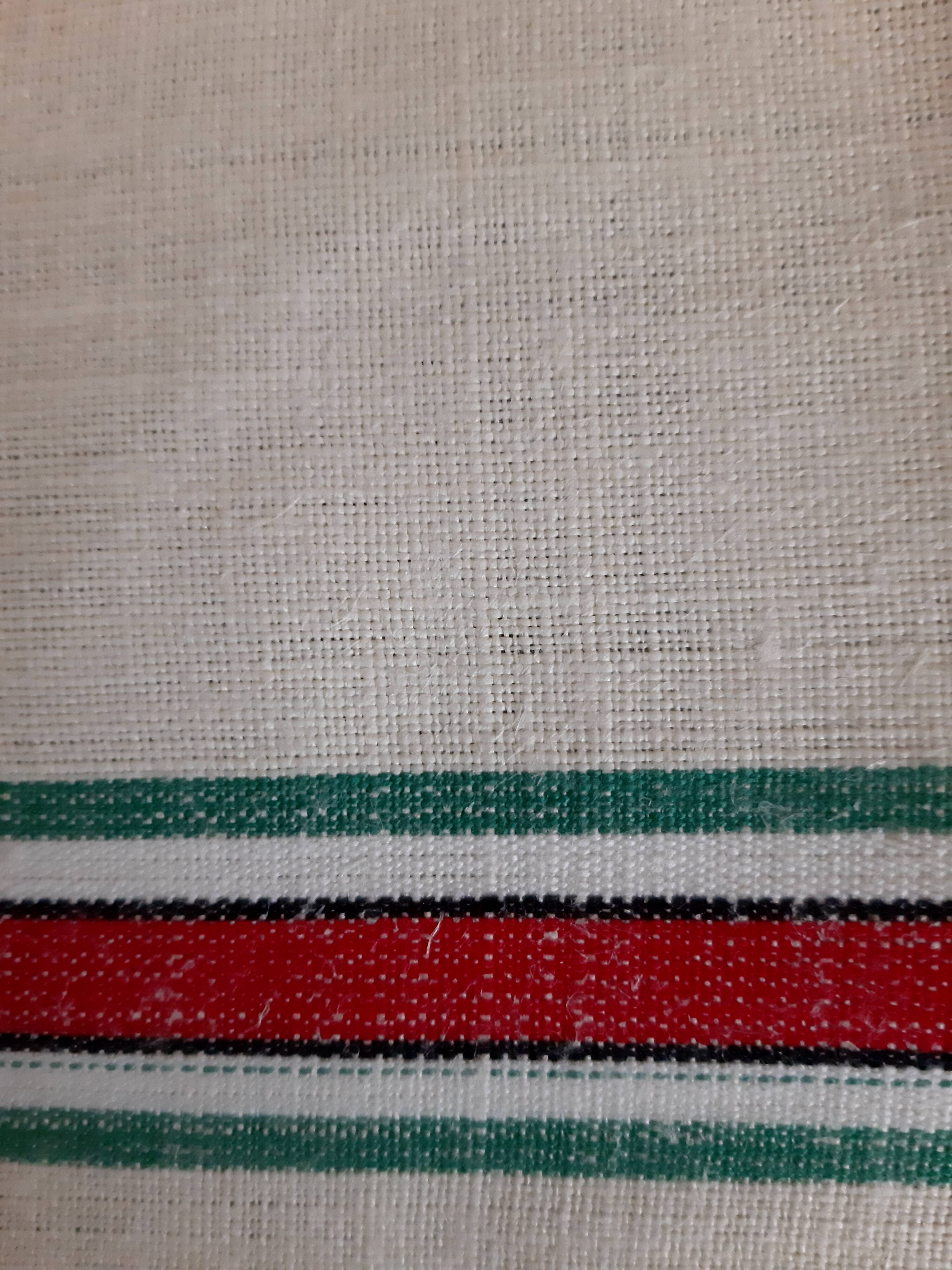 Linen tea towels/4 tea towels